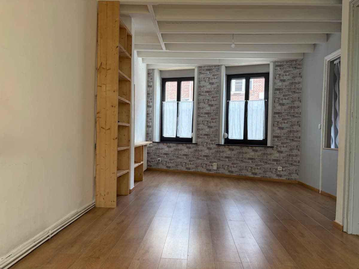 Maison - 112 m² - 4 pièces — photo 2/6