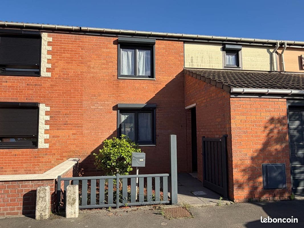Marquette-lez-Lille - Maison - 90 m² - 4 pièces — photo 1/8