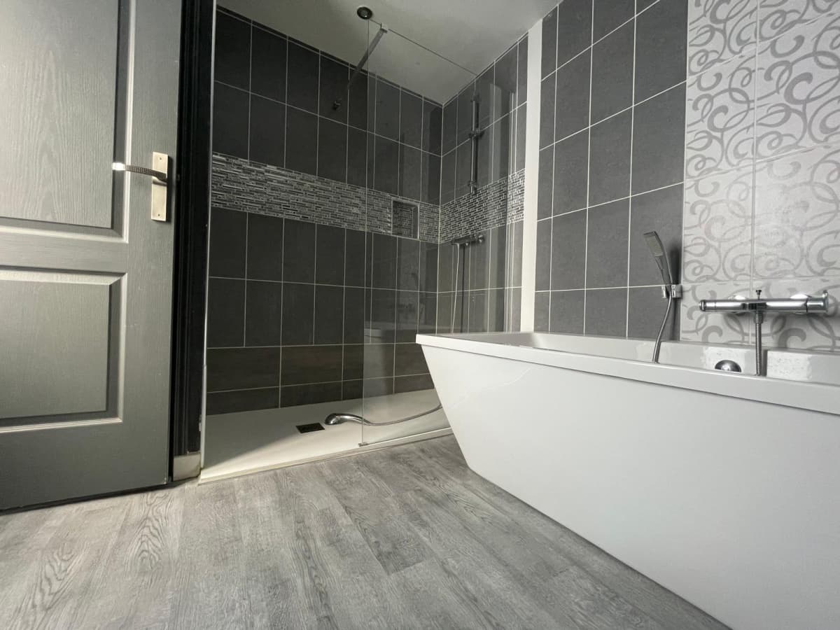 Tourcoing - Maison - 80 m² - 4 pièces — photo 4/7